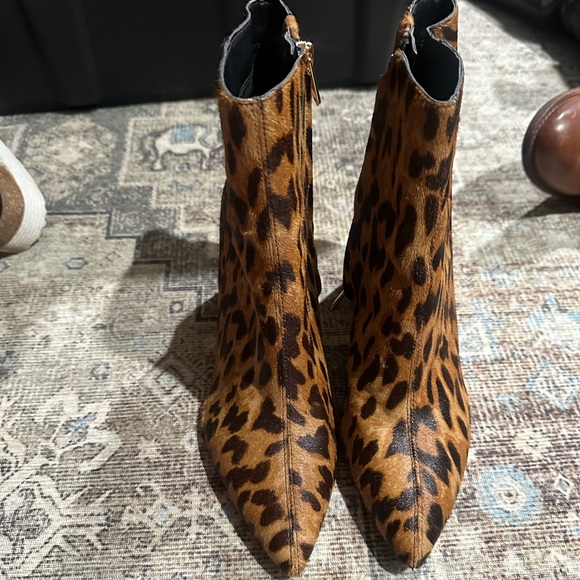 Sam Edelman Brown Leopard Ankle Boots - Picture 1 of 7
